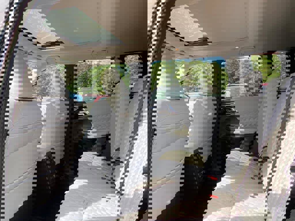 New 2025 Mitsubishi Outlander SEL image 13