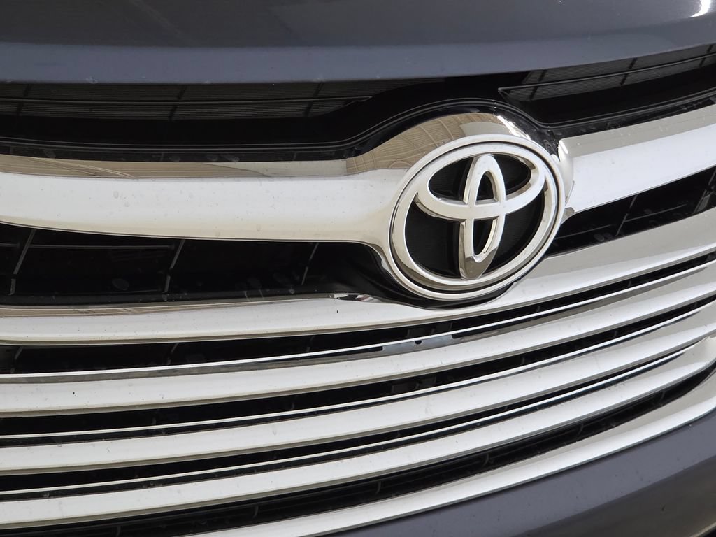Used 2015 Toyota Highlander Limited AWD/4WD image 13