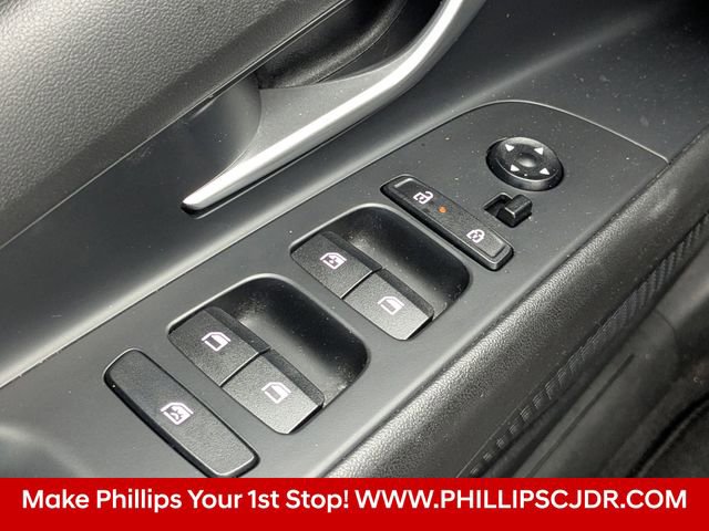 Used 2024 Hyundai Elantra SEL FWD image 21