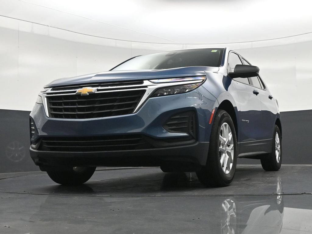 Used 2024 Chevrolet Equinox LS FWD image 30