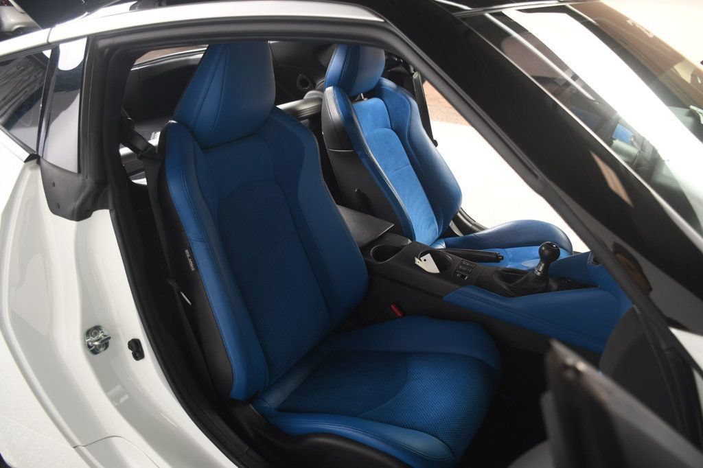 Used 2024 Nissan Z Performance w/ Floor Mat Package RWD image 27