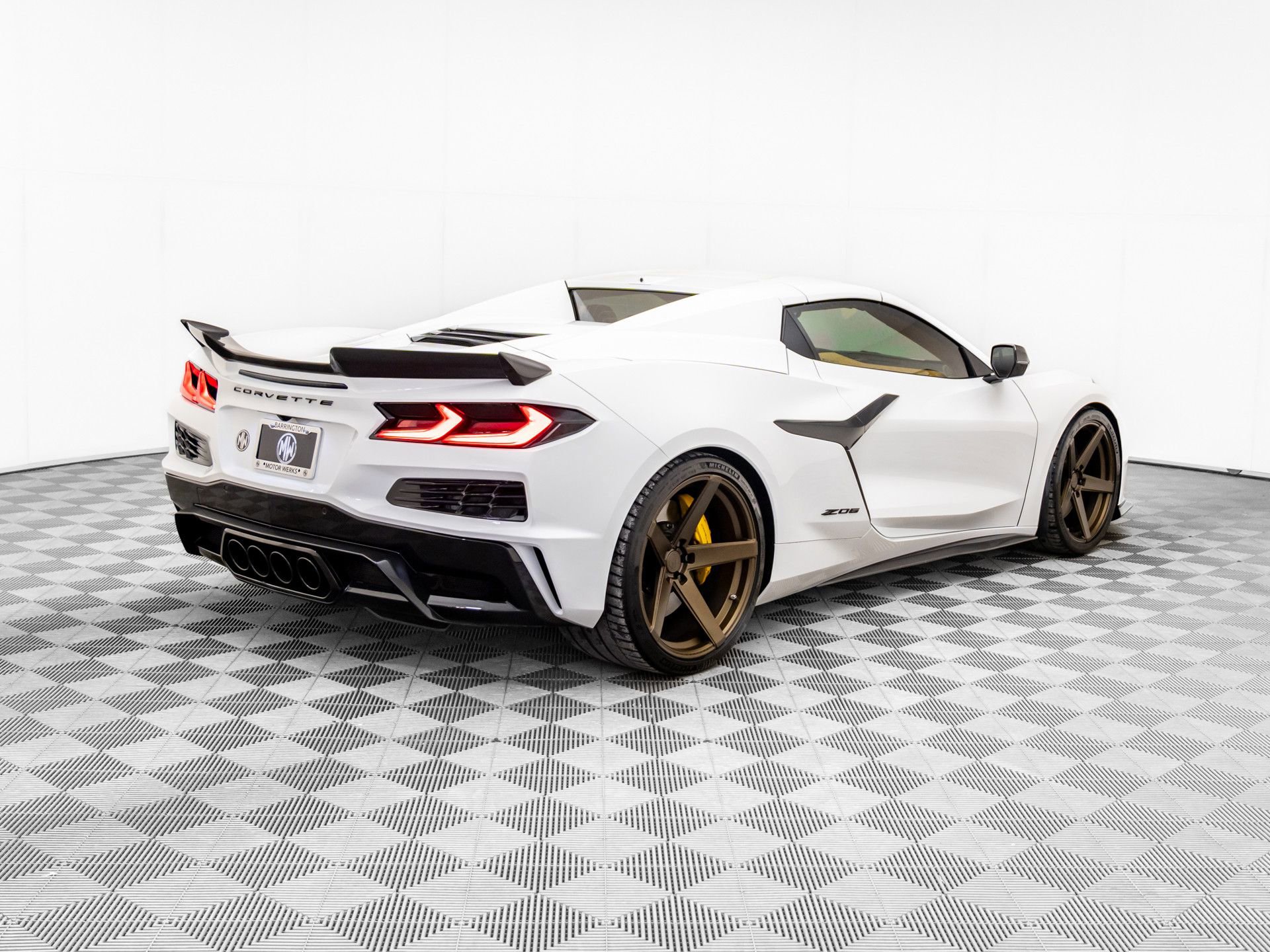 Used 2024 Chevrolet Corvette Z06 w/ Stealth Interior Trim Package image 5