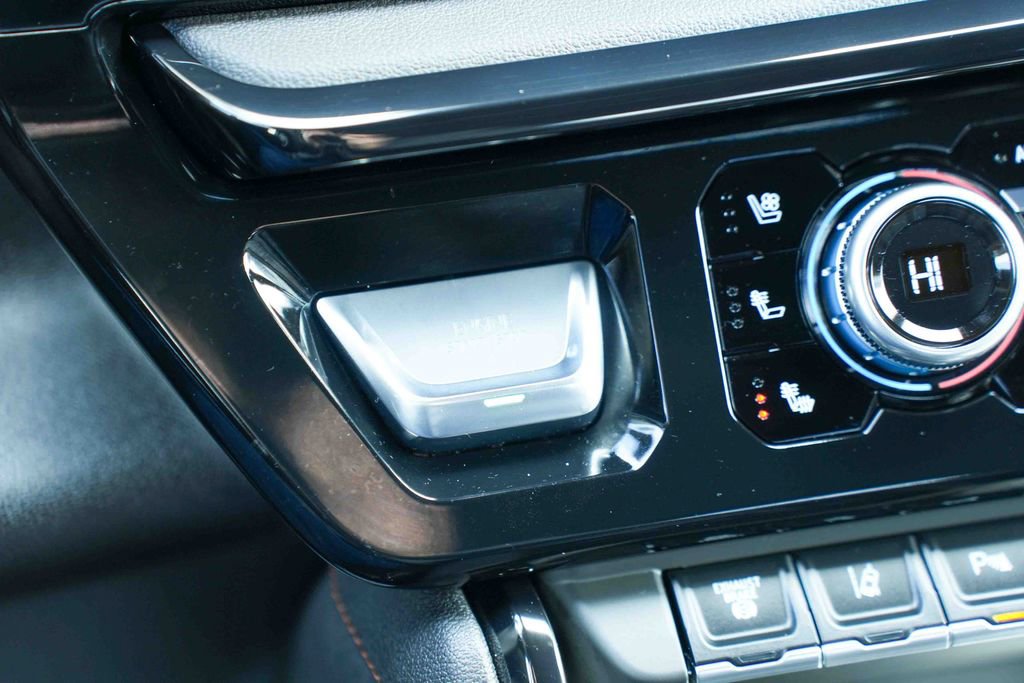 Used 2026 GMC Sierra 2500 AT4 w/ AT4 Premium Plus Package image 43