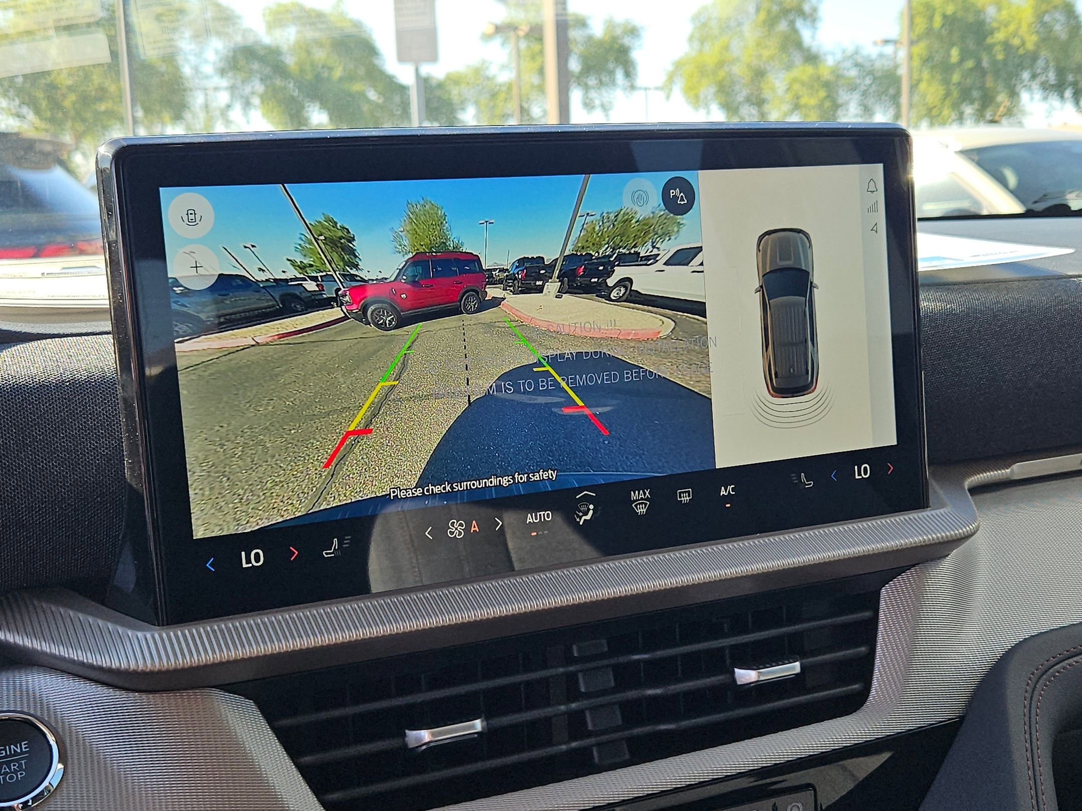 New 2025 Ford Explorer Active image 12