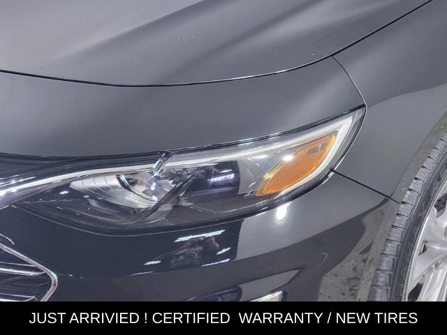 Used 2025 Chevrolet Malibu LT FWD image 9