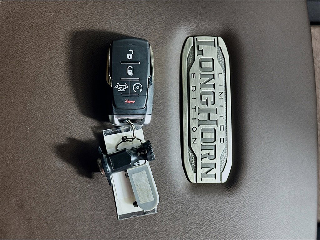 New 2026 RAM 2500 Limited w/ Towing Technology Group image 20