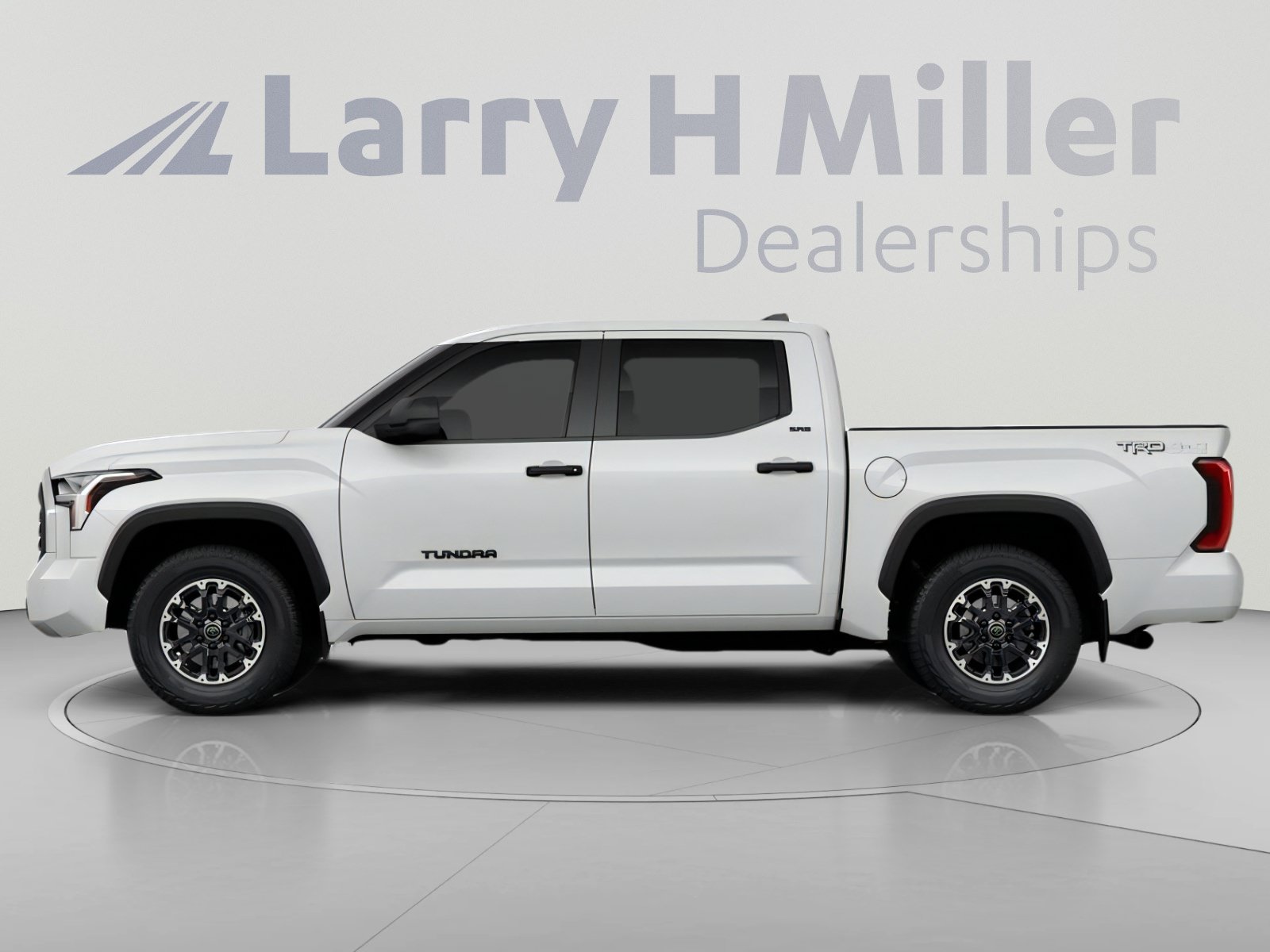 New 2026 Toyota Tundra SR5 w/ TRD Off-Road Package AWD/4WD image 4