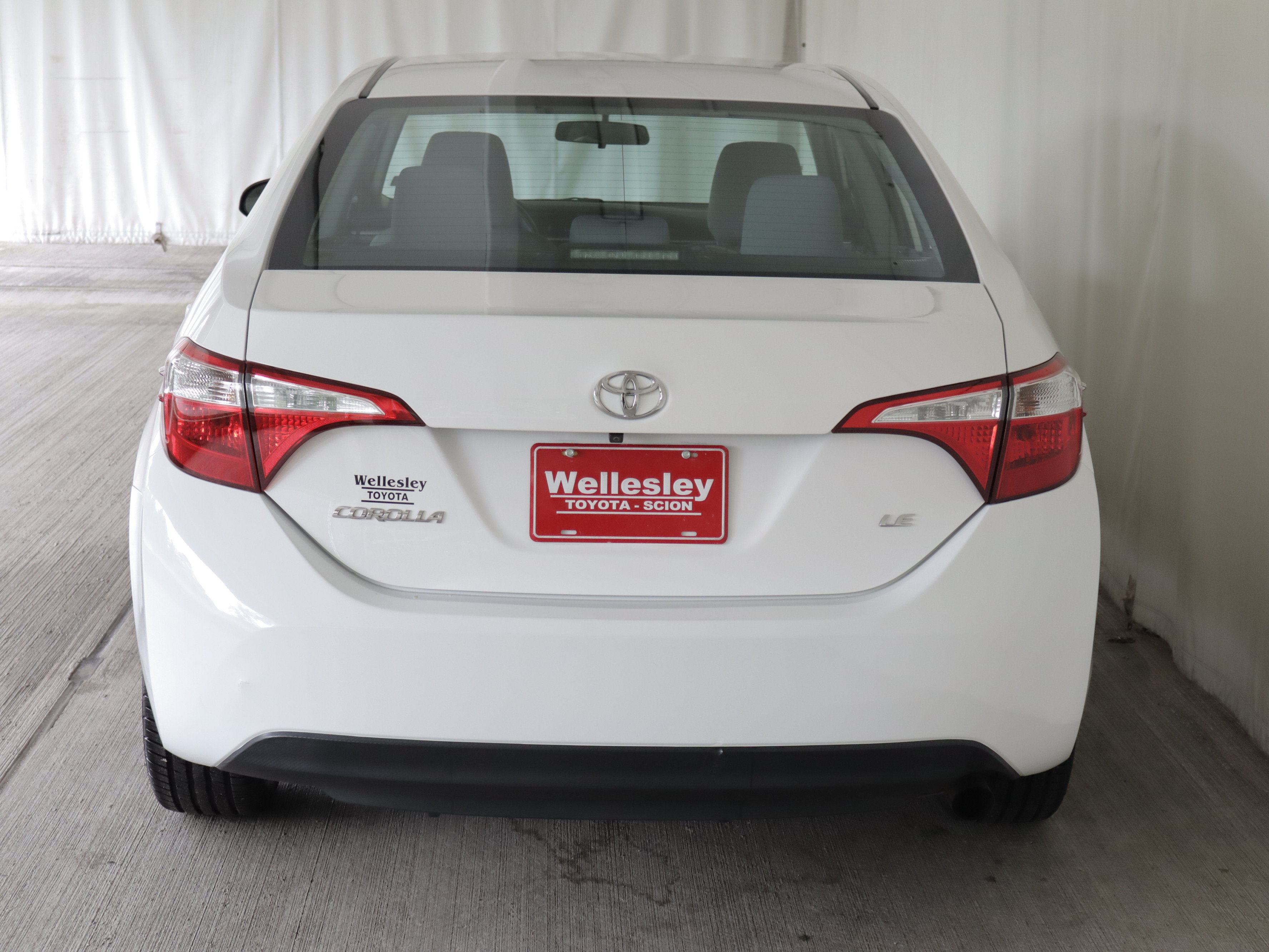 Used 2016 Toyota Corolla LE FWD image 24