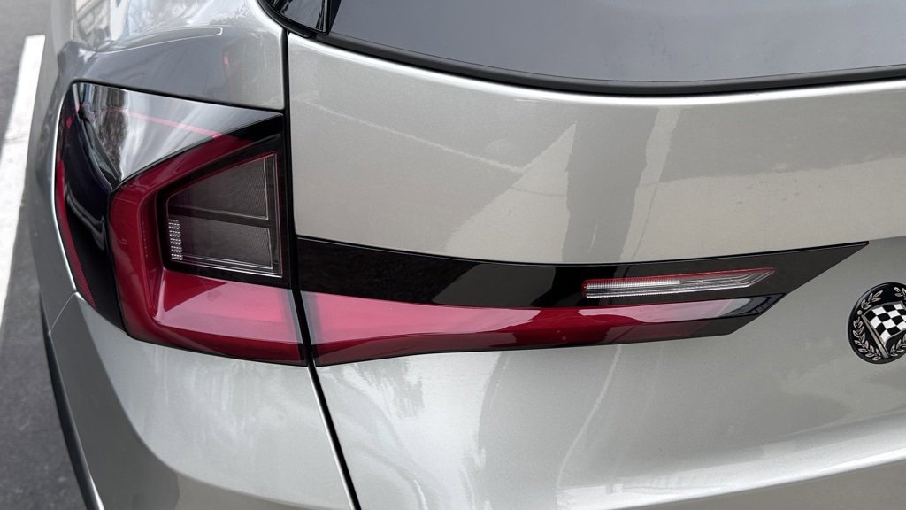 Used 2025 BMW X1 xDrive28i w/ Technology Package image 9