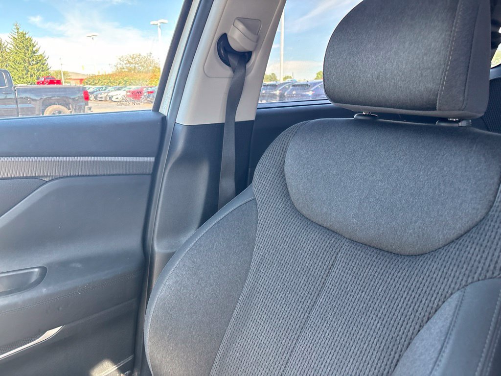 Used 2019 Hyundai Santa Fe SEL AWD/4WD image 7