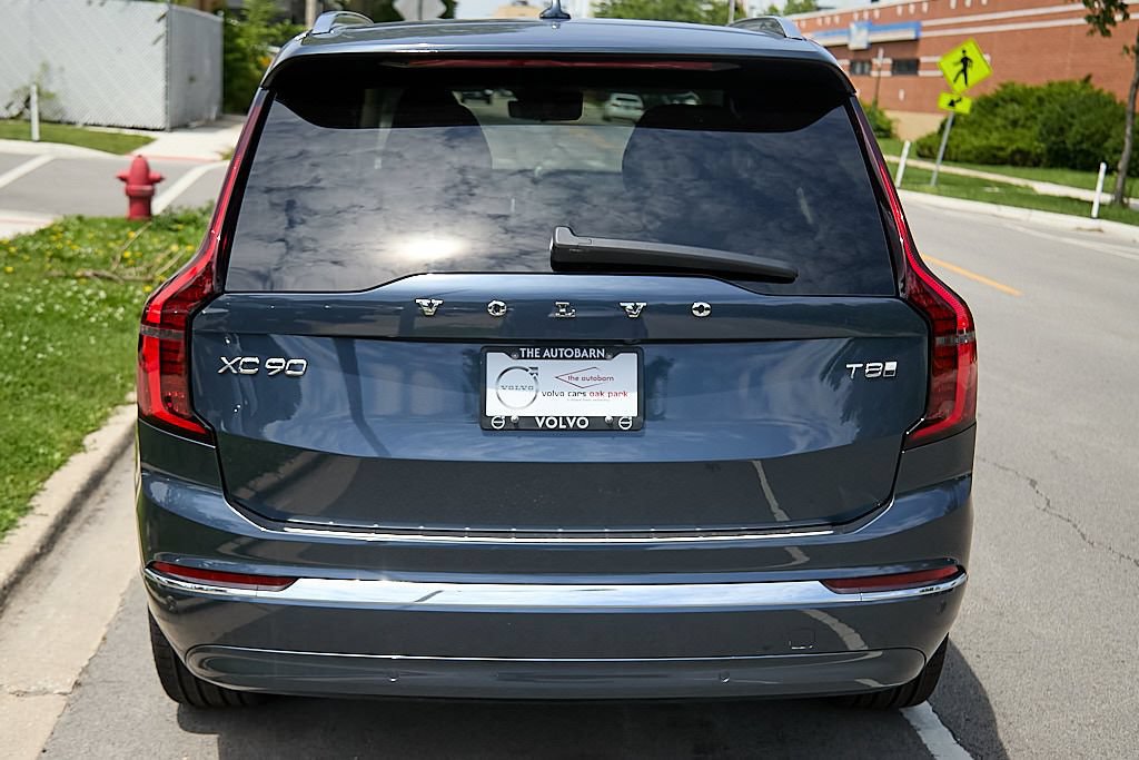 New 2026 Volvo XC90 T8 Ultra w/ Lounge Package AWD/4WD image 8