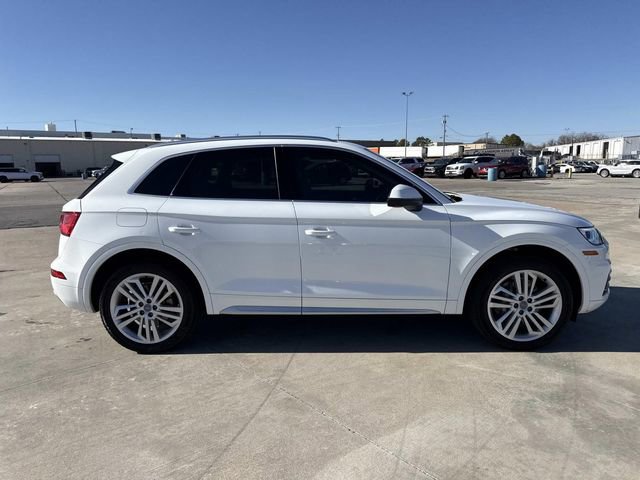 Used 2018 Audi Q5 2.0T w/ Premium Plus Package image 8