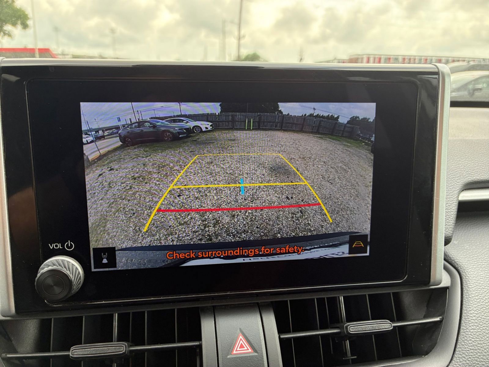 Used 2025 Toyota RAV4 LE AWD/4WD image 19