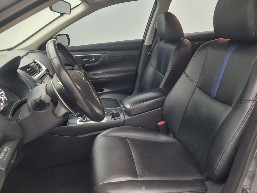 Used 2018 Nissan Altima 2.5 SR w/ SR Midnight Edition FWD image 17