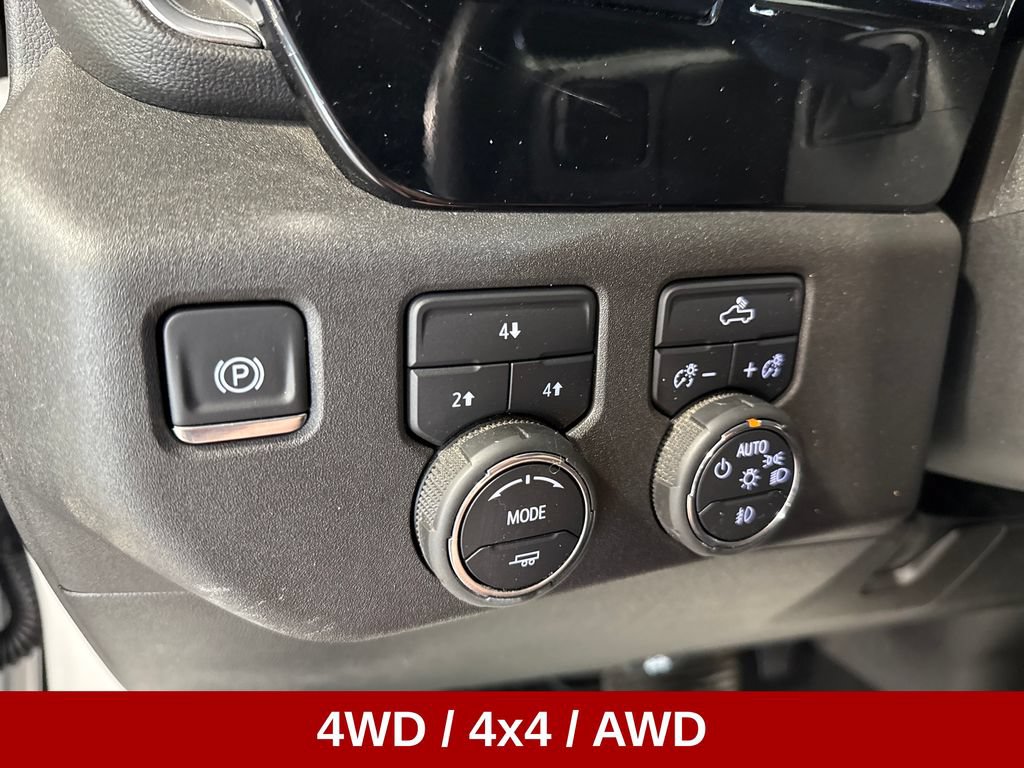 Used 2025 Chevrolet Silverado 2500 LT w/ Convenience Package AWD/4WD image 10