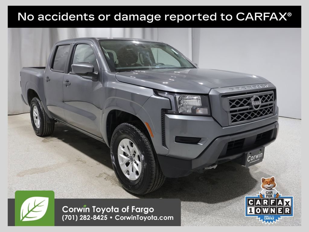 Used 2024 Nissan Frontier SV image 1