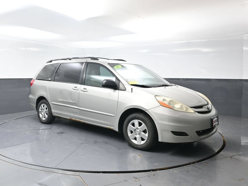 Used 2008 Toyota Sienna CE FWD image 3