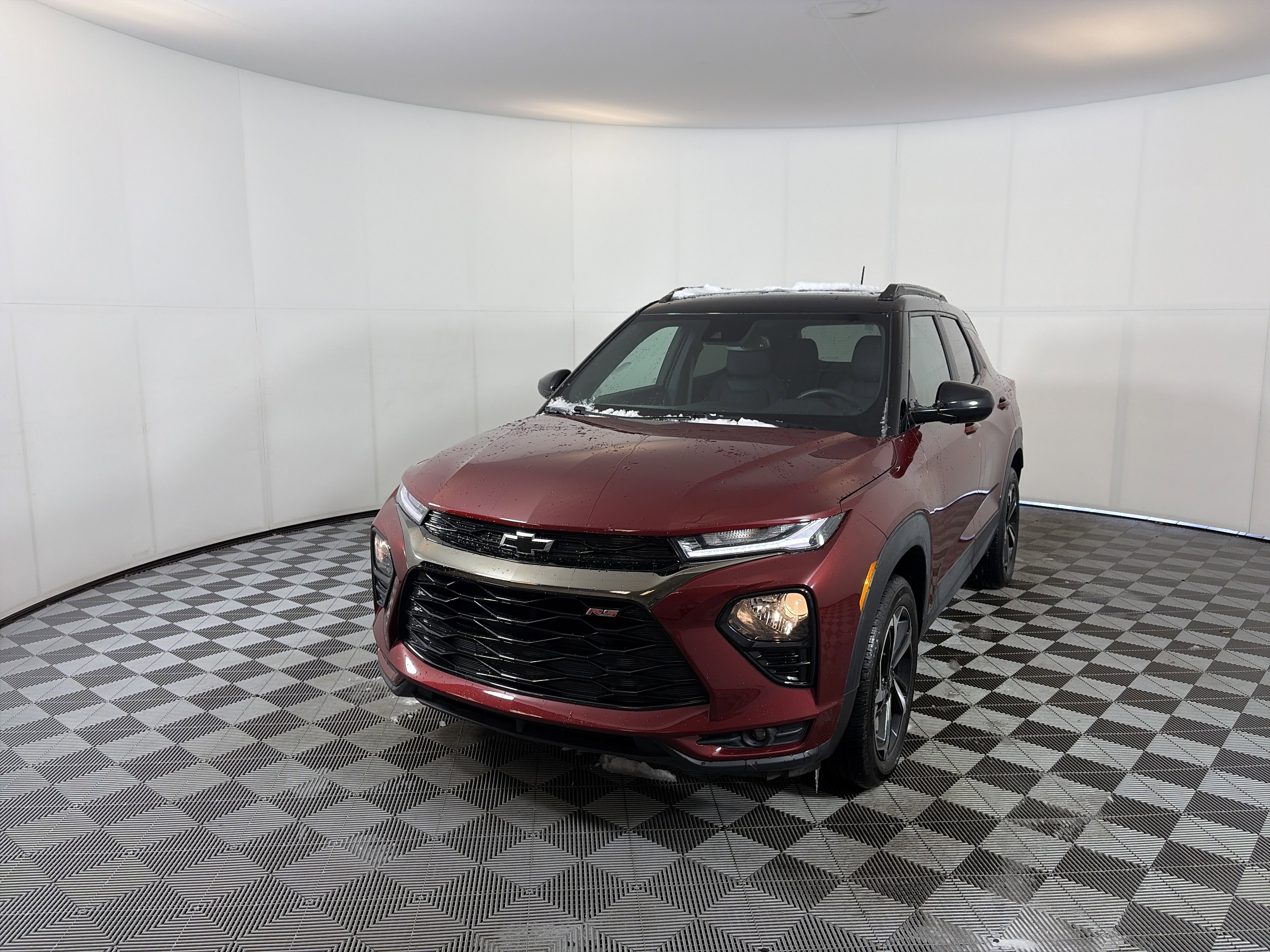 Certified 2023 Chevrolet TrailBlazer RS w/ Convenience Package image 2