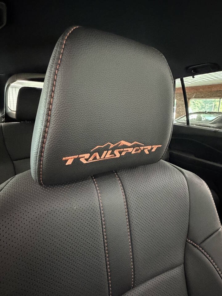 Used 2025 Honda Passport TrailSport image 16