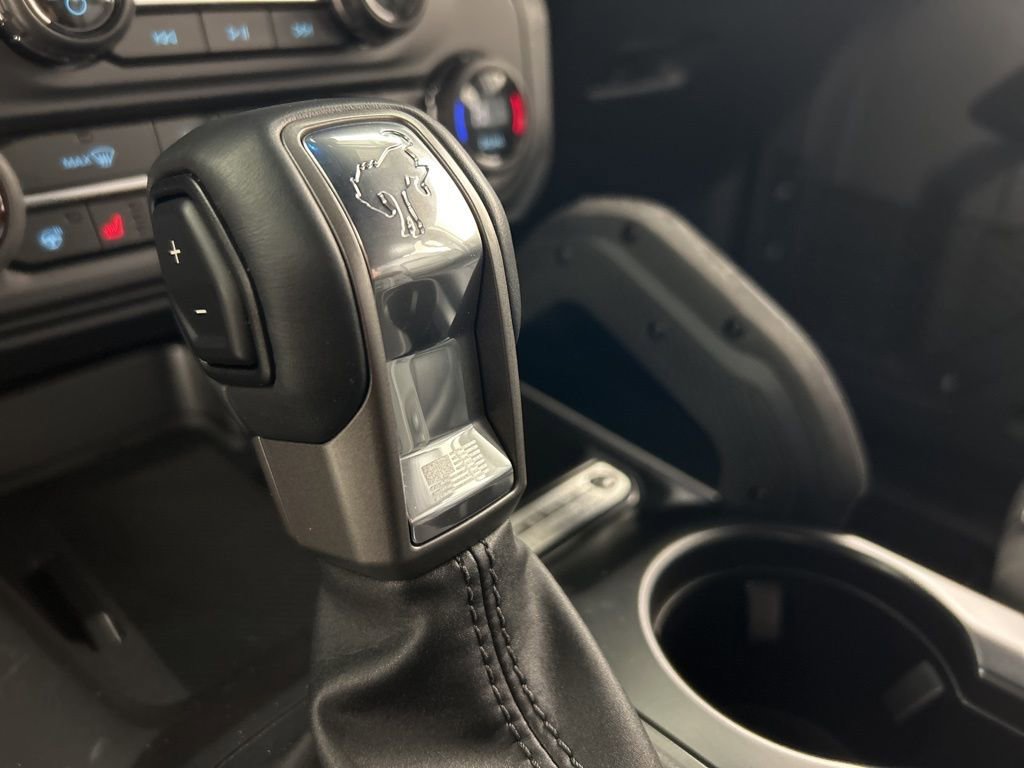 Used 2025 Ford Bronco Badlands image 21