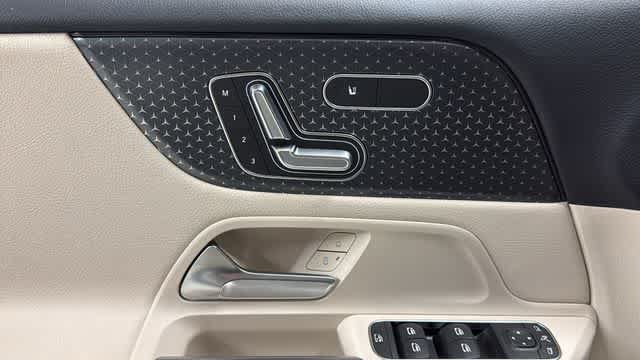 Certified 2026 Mercedes-Benz GLB 250 4MATIC image 16