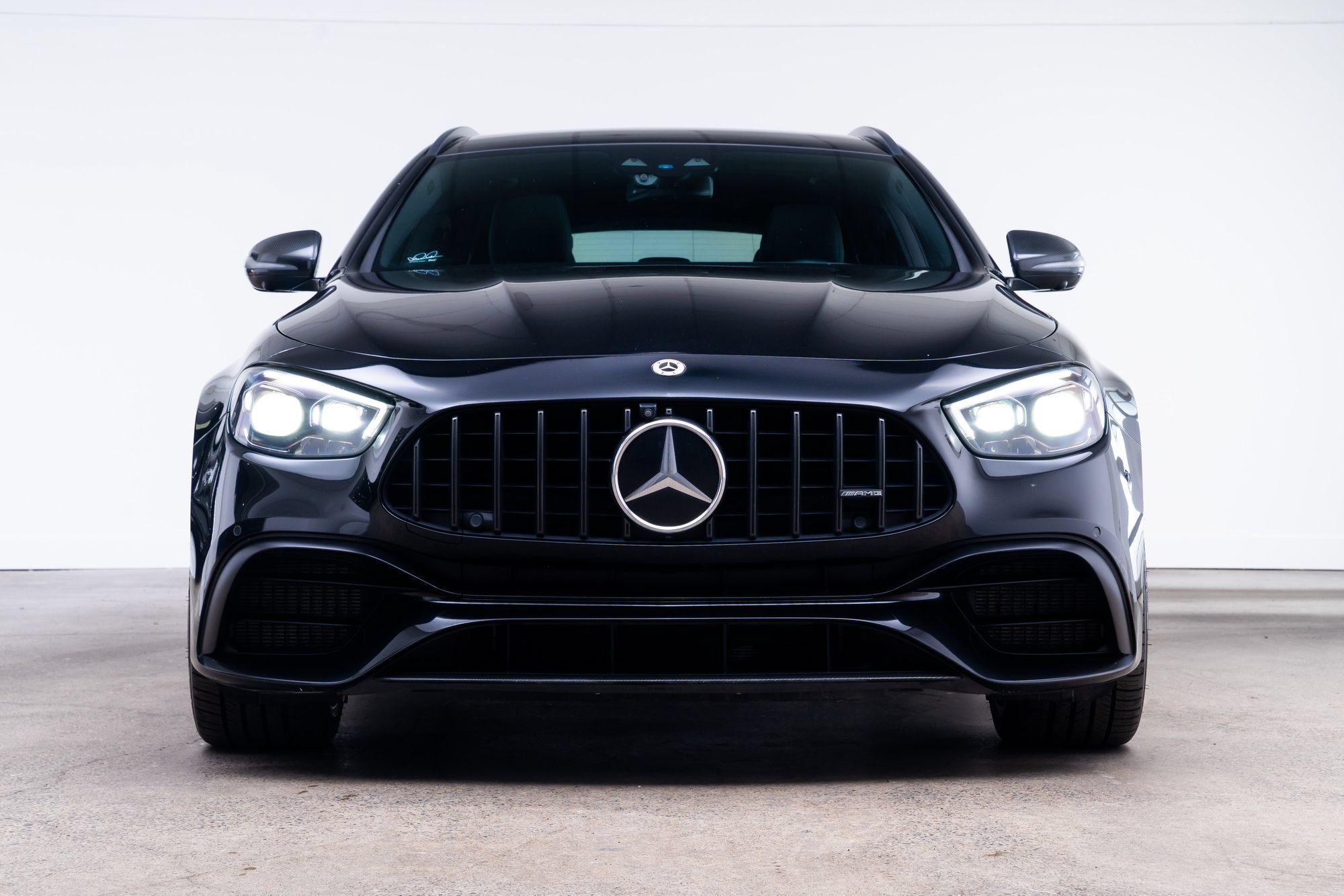 Used 2023 Mercedes-Benz E 63 AMG S image 2