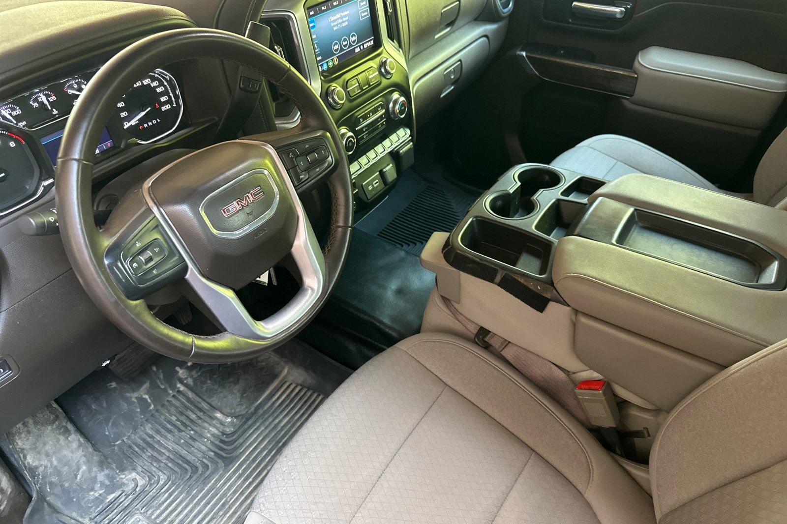 Used 2022 GMC Sierra 2500 SLE w/ X31 Off-Road Package AWD/4WD image 11