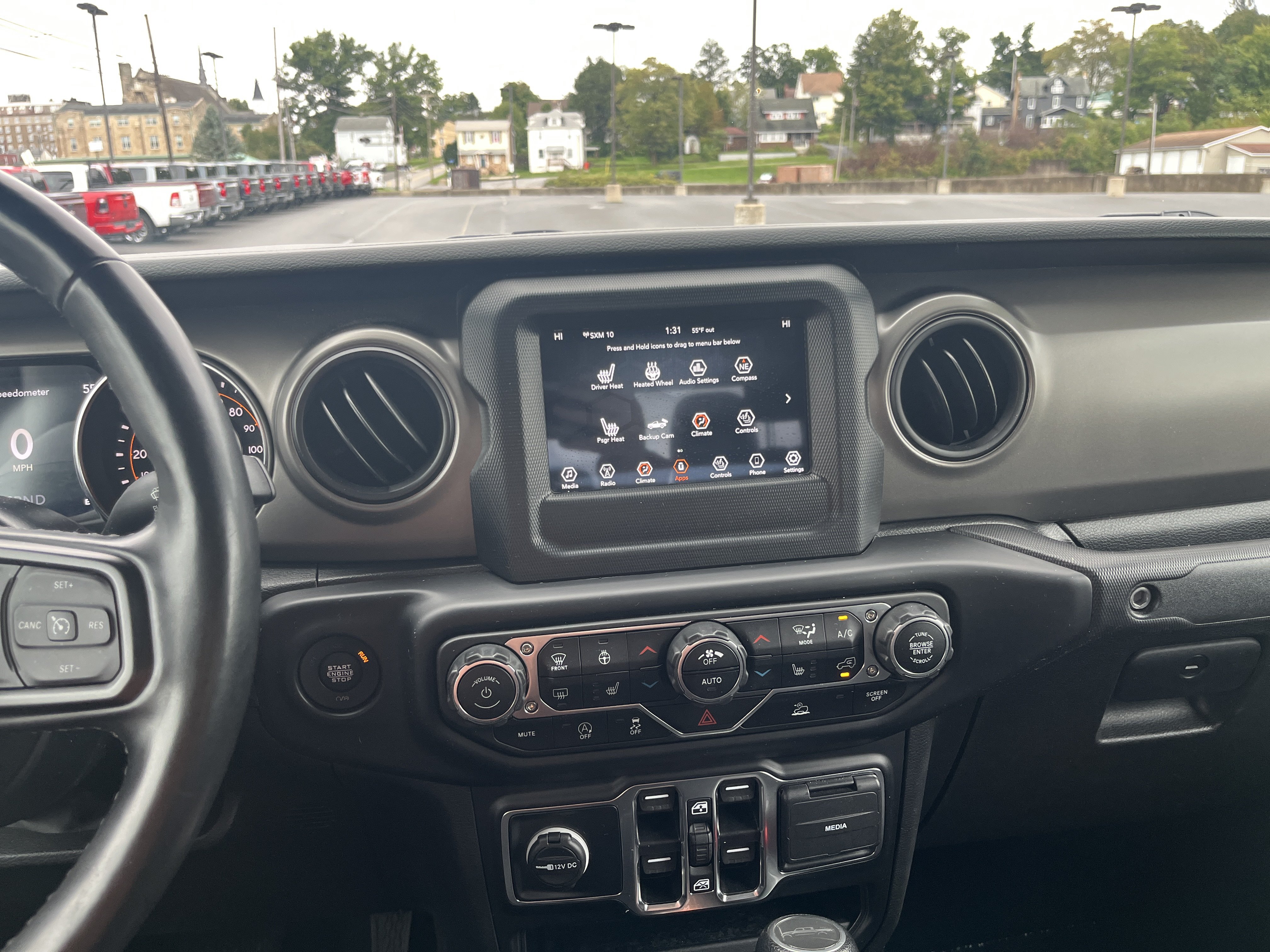 Used 2022 Jeep Gladiator Sport AWD/4WD image 25