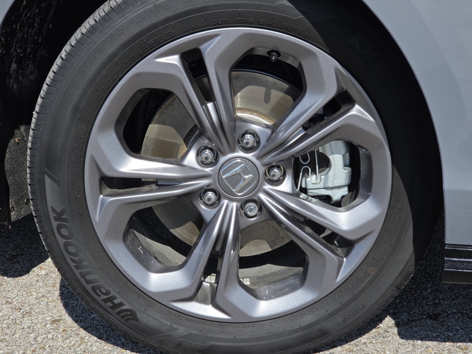 Used 2026 Honda Accord EX-L image 12