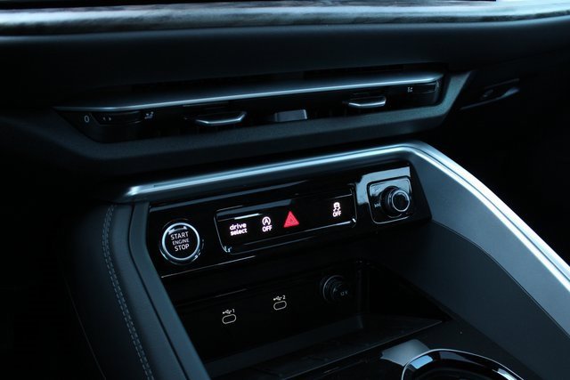 New 2025 Audi Q5 Premium Plus image 18