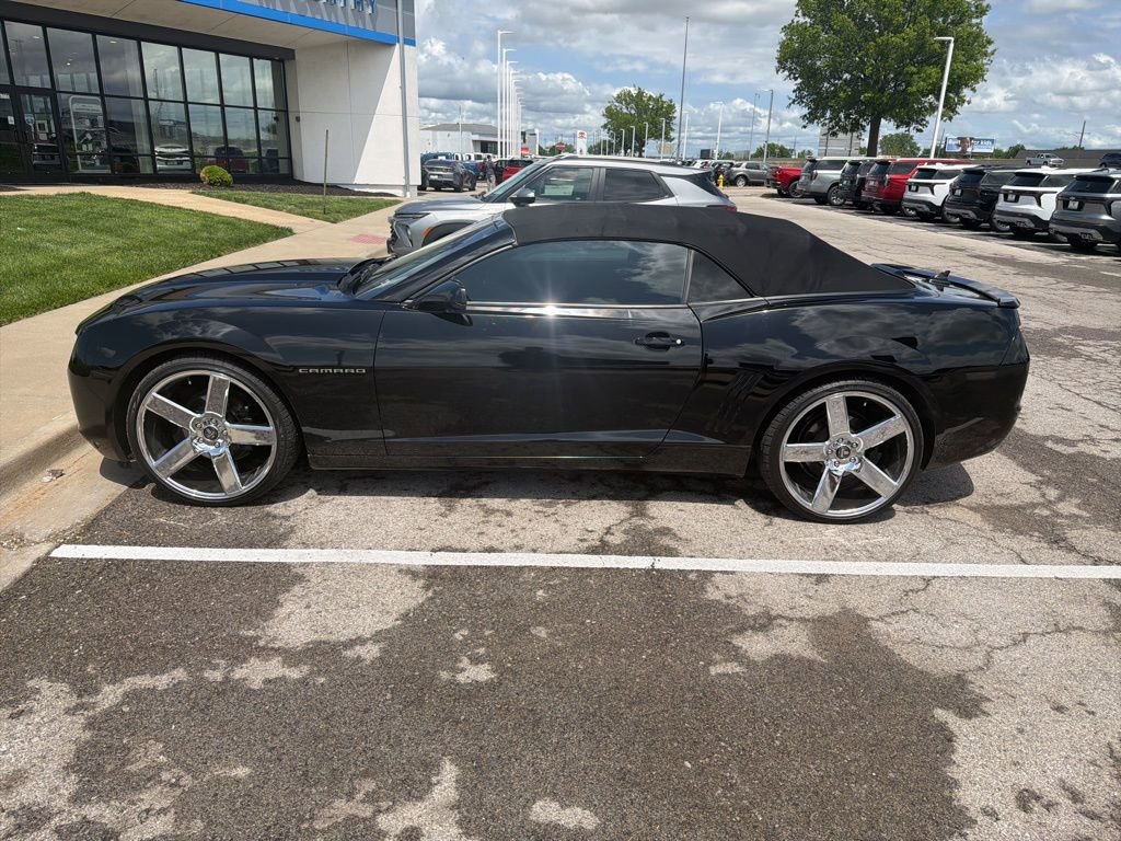 Used 2013 Chevrolet Camaro LT RWD image 3