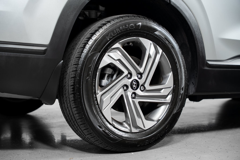 Certified 2023 Hyundai Santa Fe SEL w/ Cargo Package FWD image 8