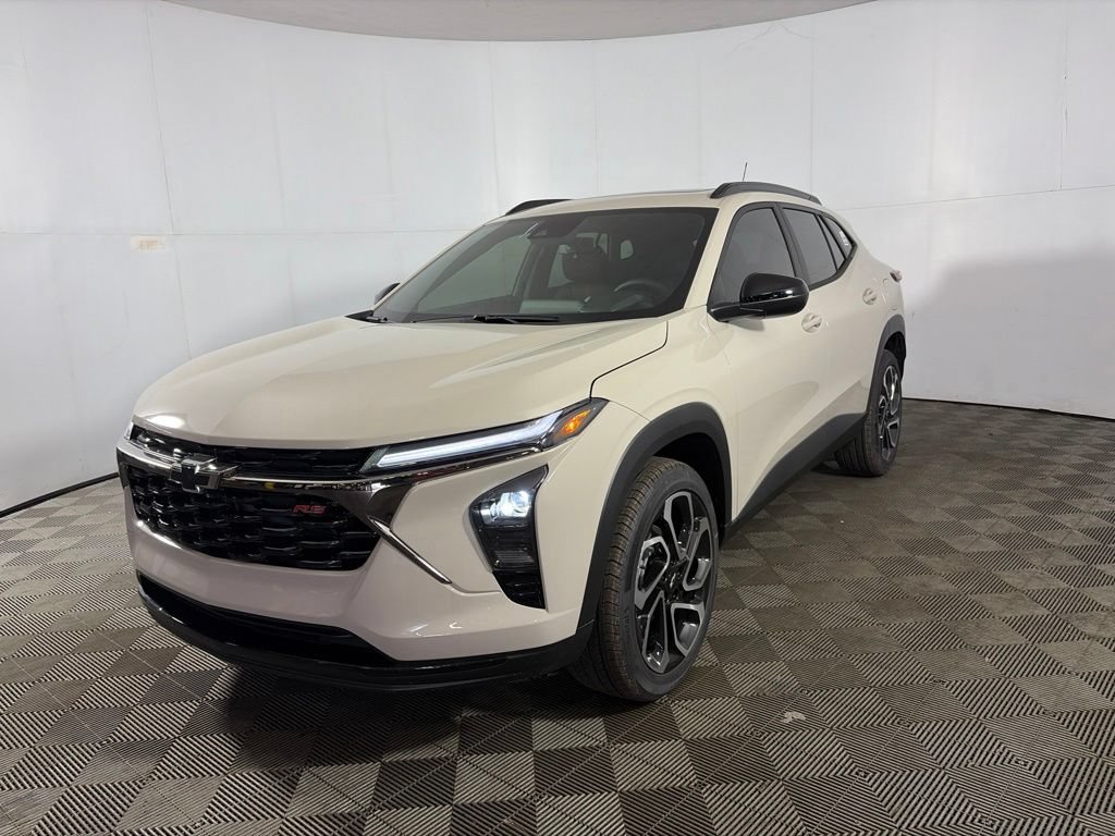 New 2026 Chevrolet Trax RS w/ Sunroof Package