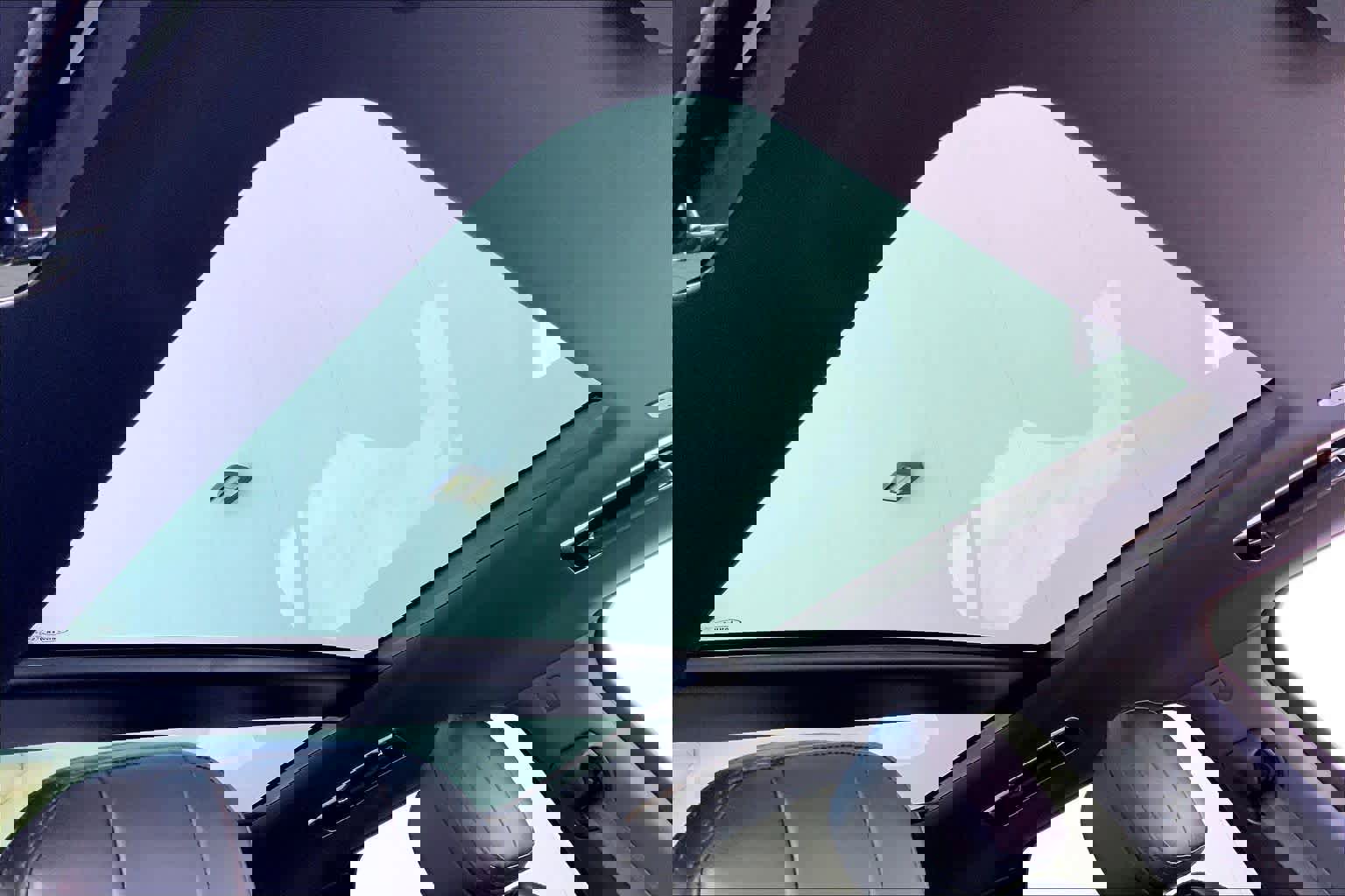 Used 2025 Land Rover Range Rover Sport SE image 13