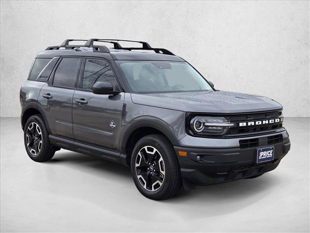 Used 2024 Ford Bronco Sport Outer Banks w/ Tech Package image 3