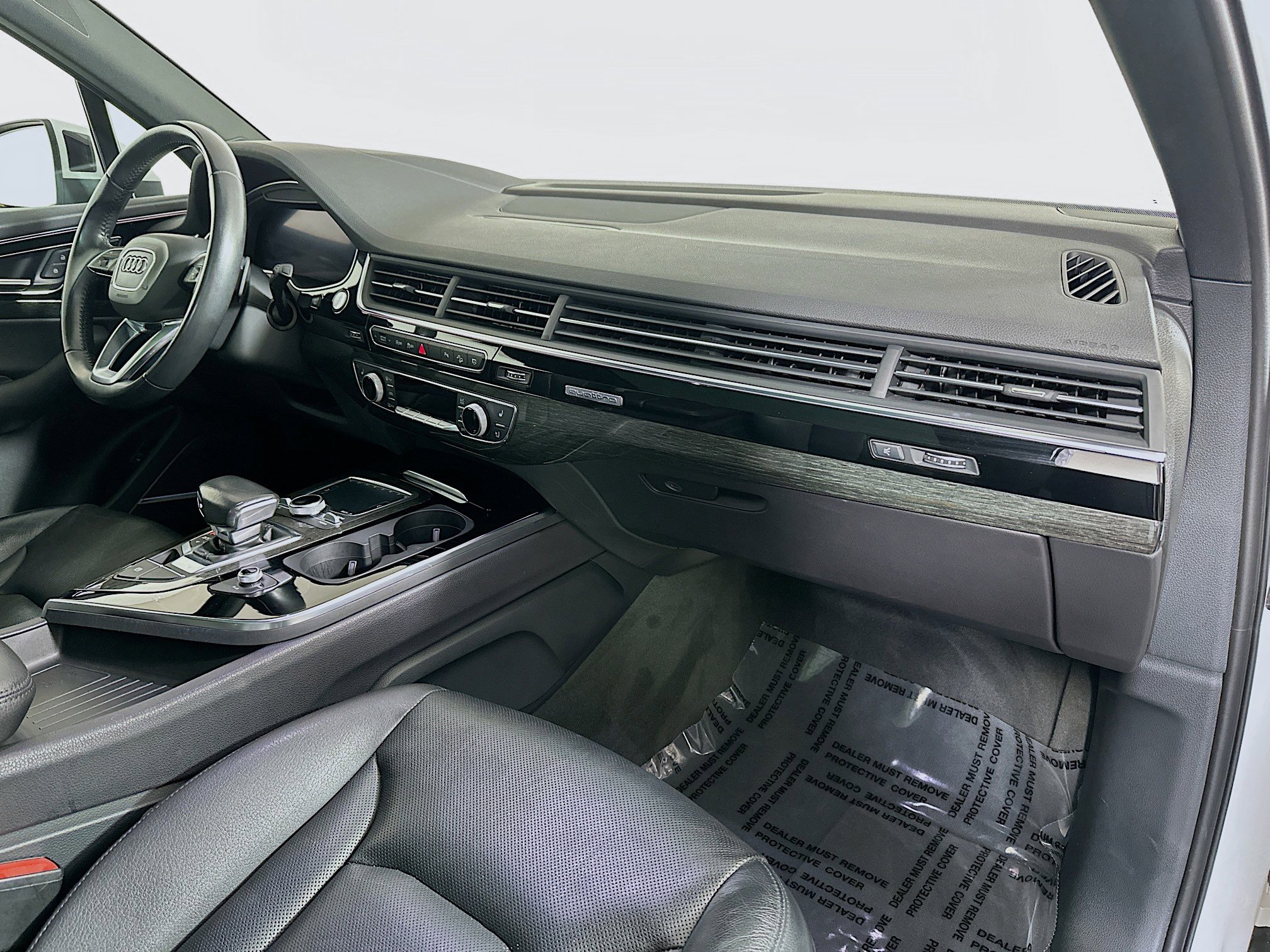 Used 2018 Audi Q7 3.0T Prestige w/ Prestige Package AWD/4WD image 31