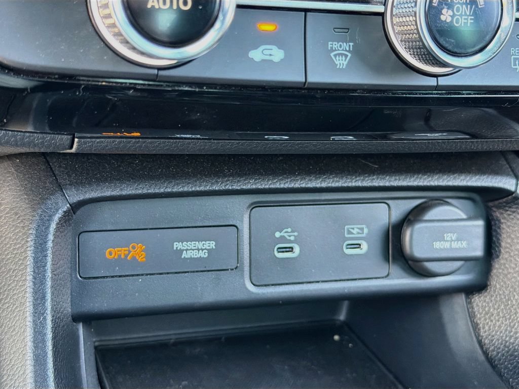 Used 2025 Honda Civic Sport image 15