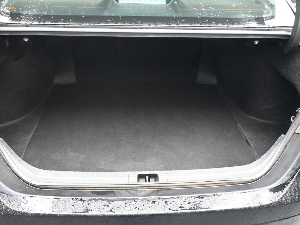 Used 2023 Toyota Camry XSE image 16