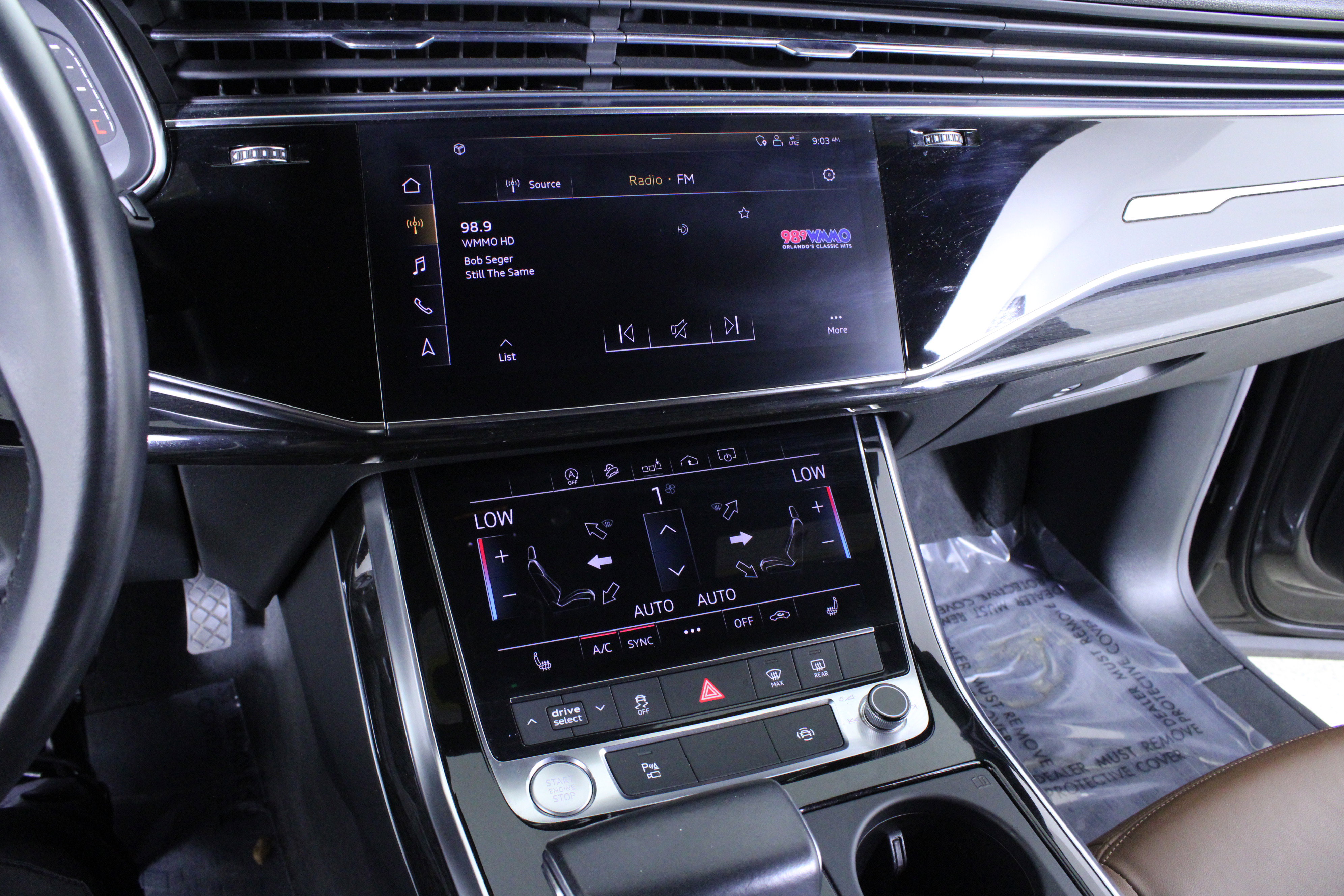 Used 2019 Audi Q8 Premium image 24