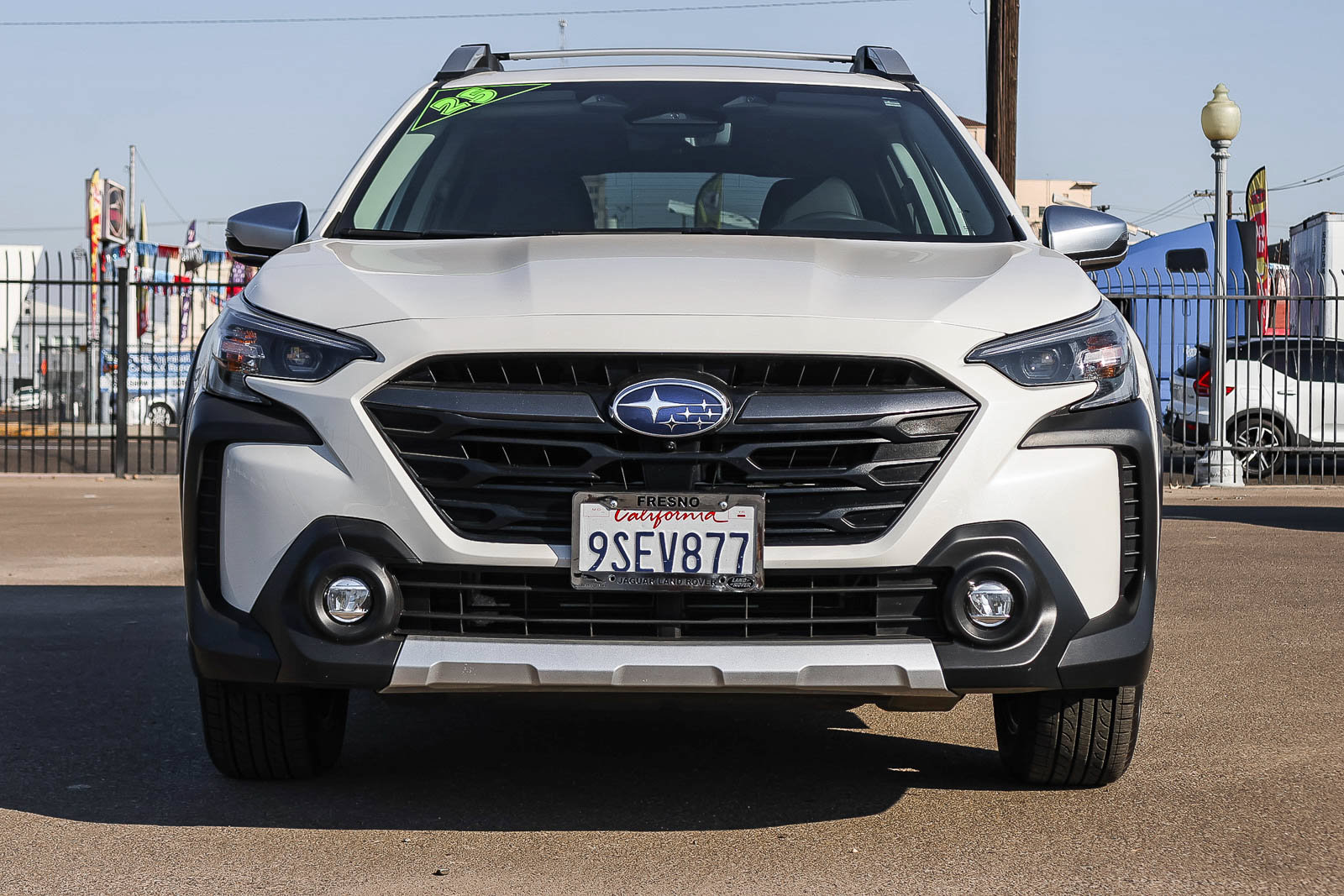 Used 2025 Subaru Outback Touring XT AWD/4WD image 2