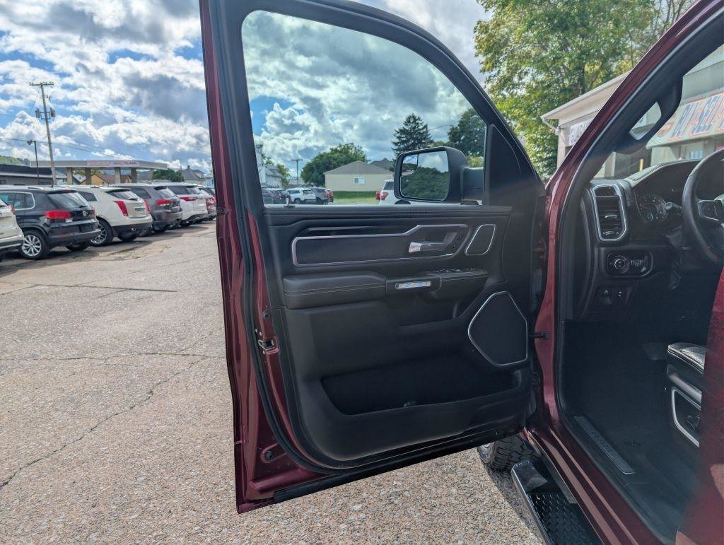 Used 2020 RAM 1500 Laramie AWD/4WD image 30