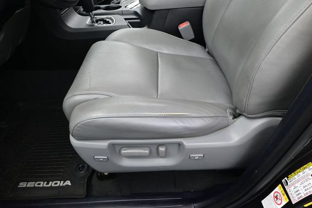 Used 2021 Toyota Sequoia SR5 w/ Premium Package RWD image 13