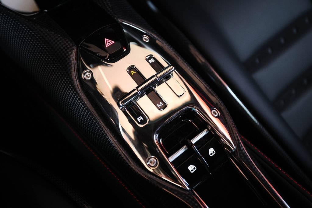 Used 2021 Ferrari SF90 Stradale AWD/4WD image 41