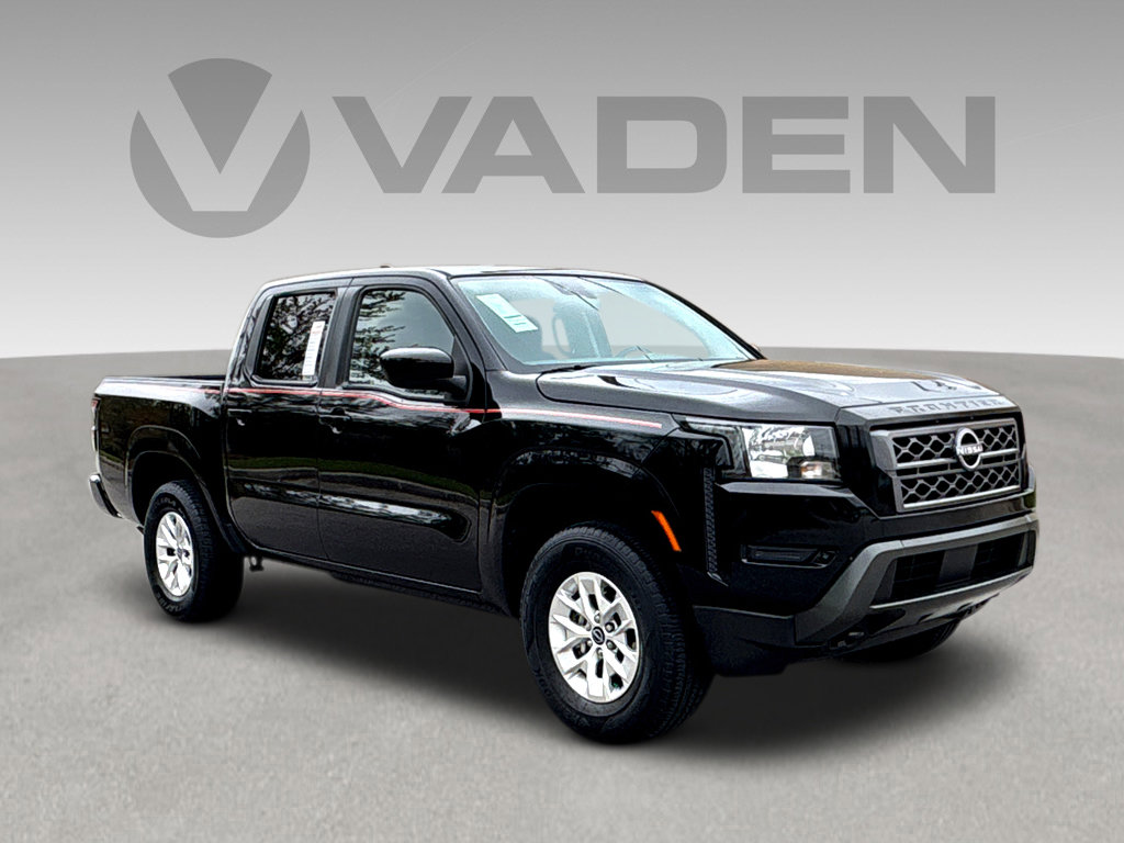 Certified 2024 Nissan Frontier SV image 1