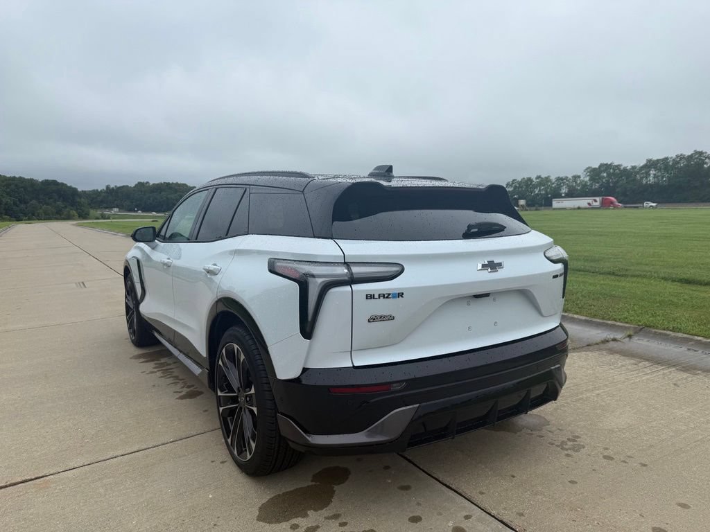 Used 2026 Chevrolet Blazer EV SS AWD/4WD image 9
