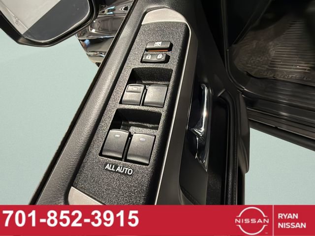 Used 2024 Toyota 4Runner SR5 image 27