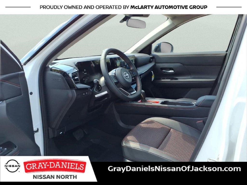 New 2027 Nissan Kicks SR FWD image 24
