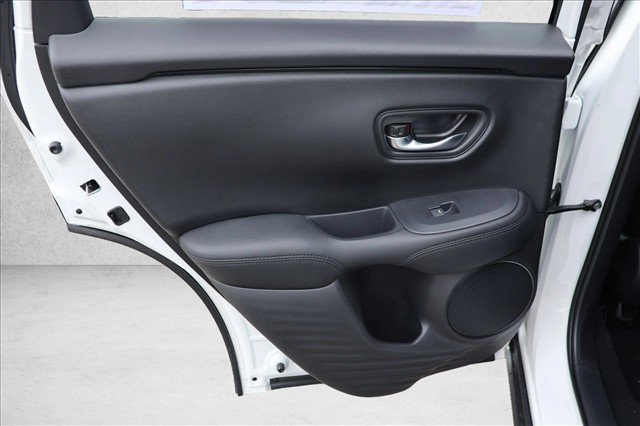 New 2027 Honda HR-V LX image 21