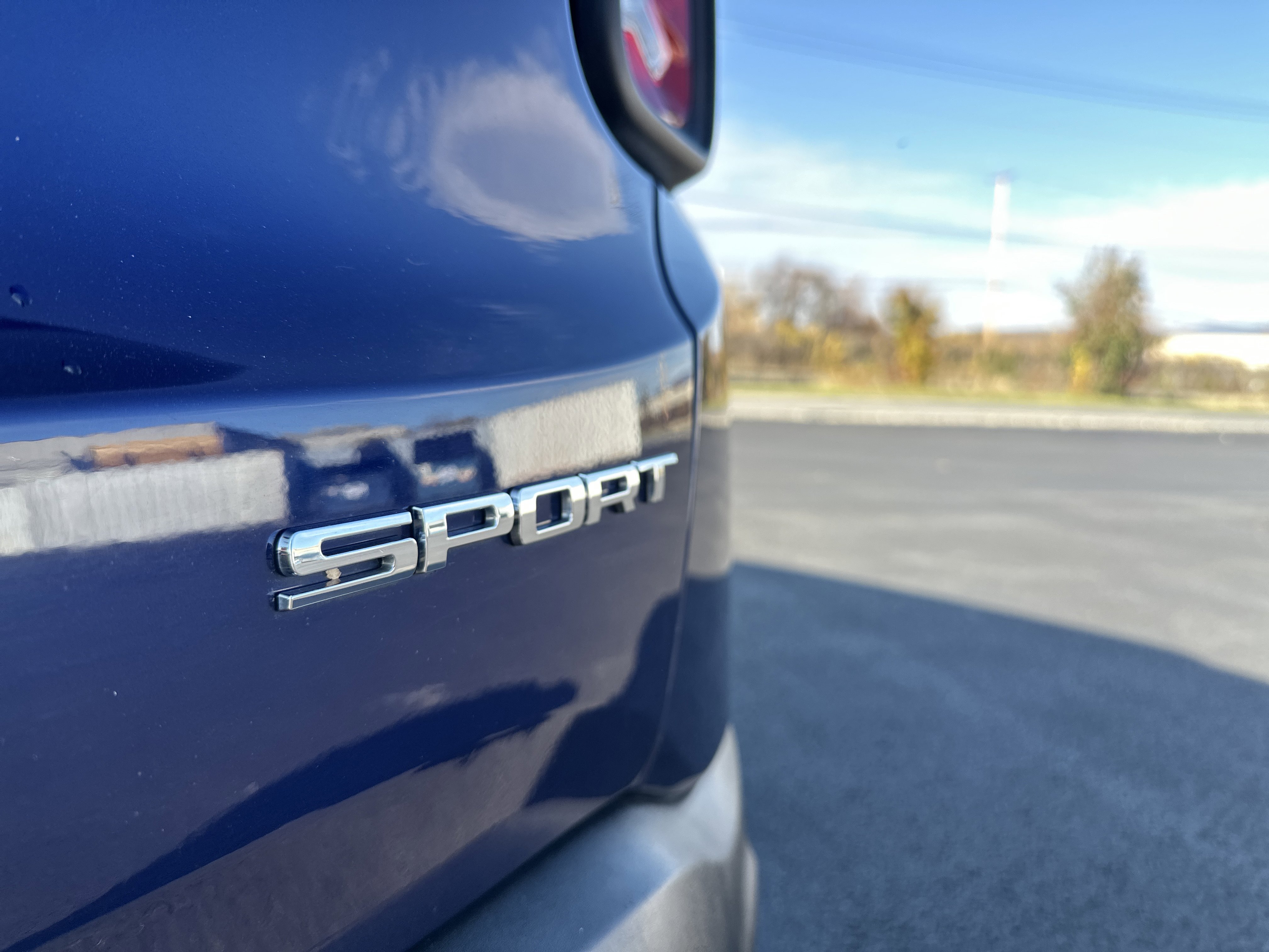 Used 2017 Jeep Renegade Sport w/ Power & Air Group image 32