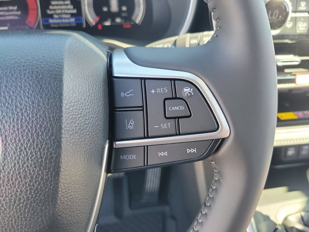 New 2026 Toyota Highlander XSE AWD/4WD image 26